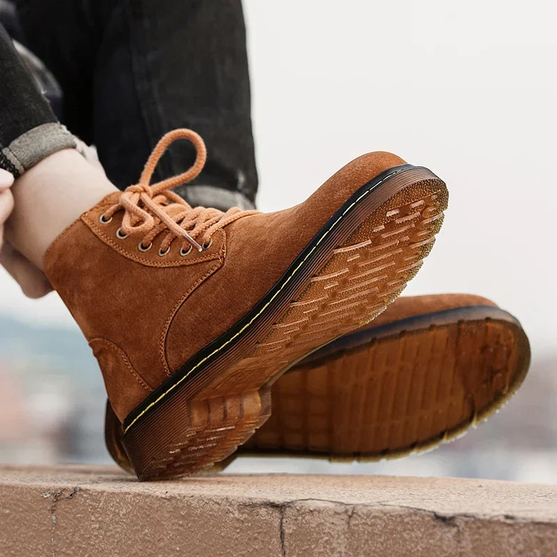Derekson - Vintage Ridge Trail Boots | By Mason & Reed London