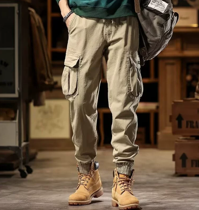 Lincoln - Multi-pocket Cargo Pants | By Mason & Reed London